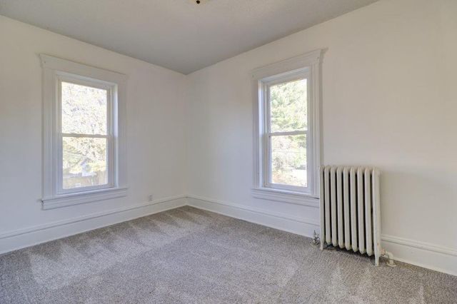 802 W 4th Street, Sterling, IL 61081