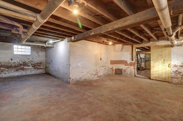 802 W 4th Street, Sterling, IL 61081