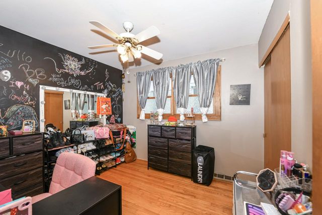 3455 E Cudahy AVENUE, Cudahy, WI 53110