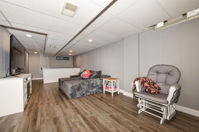 3455 E Cudahy AVENUE, Cudahy, WI 53110