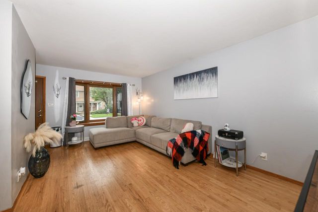 3455 E Cudahy AVENUE, Cudahy, WI 53110