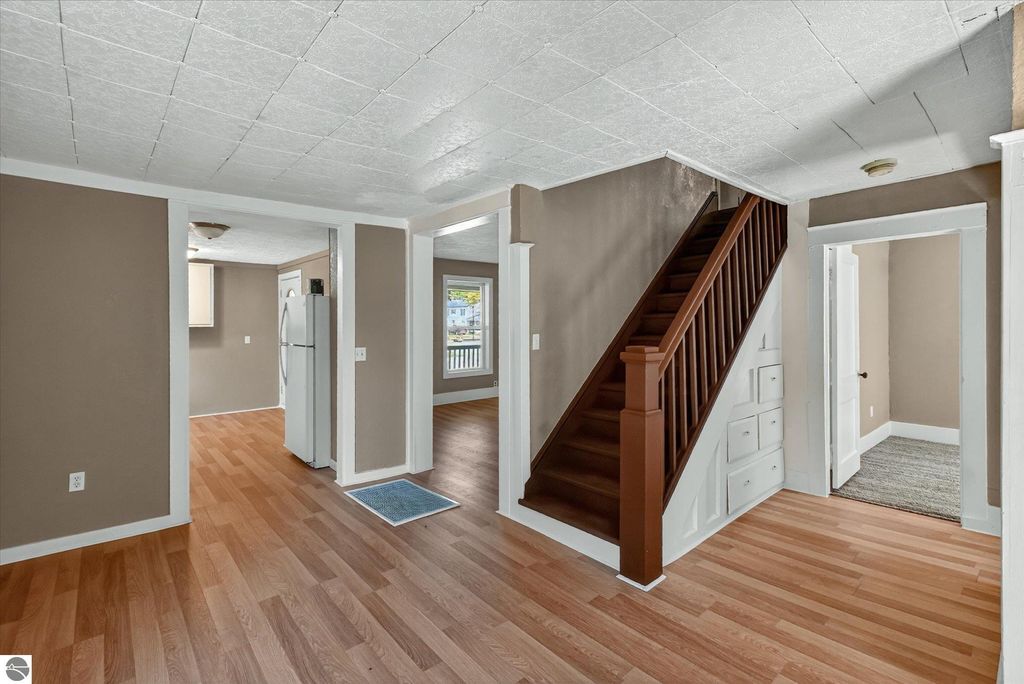 Image 10 of property listing at 110 E Tyrell Street, St Louis, MI 48880