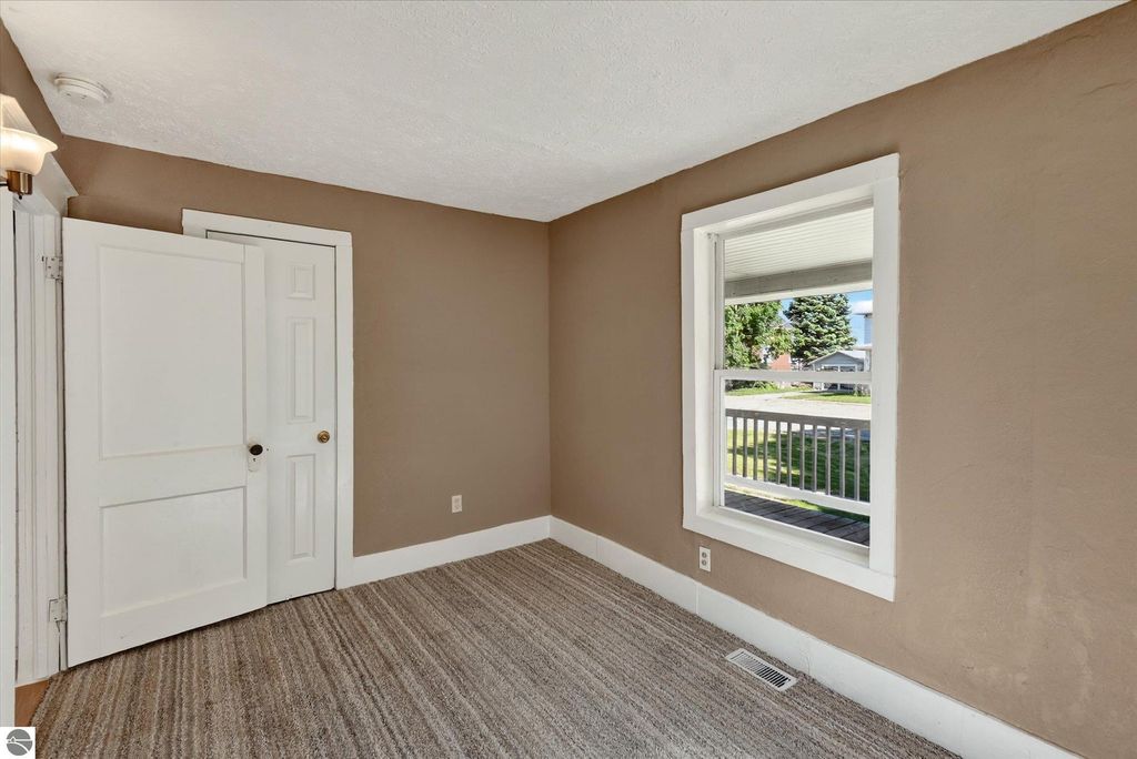 Image 29 of property listing at 110 E Tyrell Street, St Louis, MI 48880