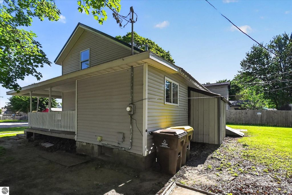 Image 35 of property listing at 110 E Tyrell Street, St Louis, MI 48880