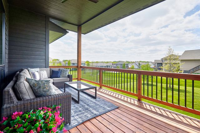 4722 152nd Street, Urbandale, IA 50323