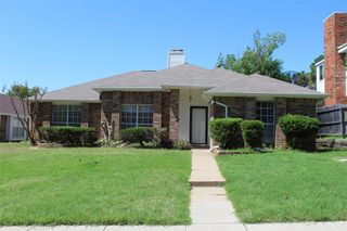3805 Silver Maple Drive, Carrollton, TX 75007
