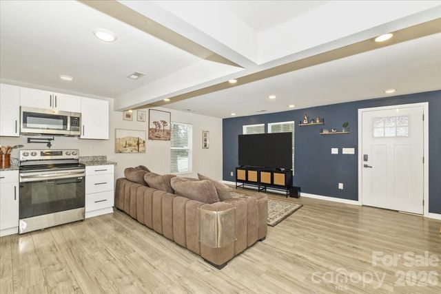 126 Laura Road, Mooresville, NC 28117