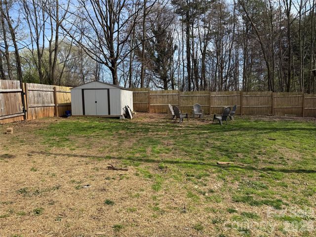 126 Laura Road, Mooresville, NC 28117