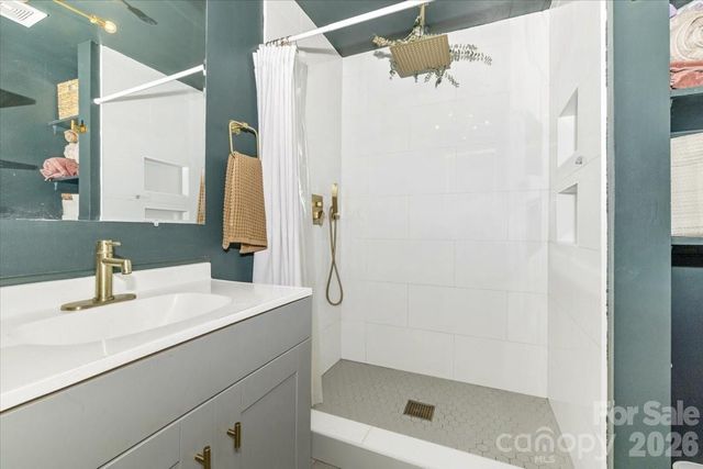 126 Laura Road, Mooresville, NC 28117