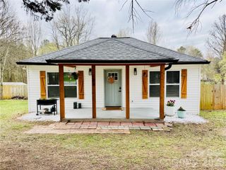 126 Laura Road, Mooresville, NC 28117