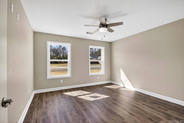 1117 Duke Drive, Bauxite, AR 72011