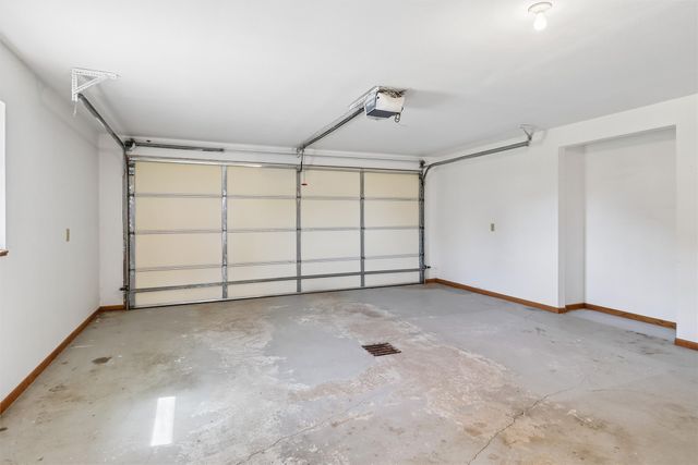 1111 Oak Street, Guthrie Center, IA 50115