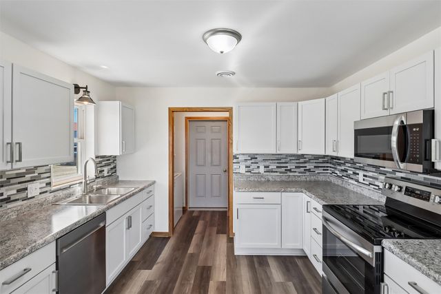1111 Oak Street, Guthrie Center, IA 50115