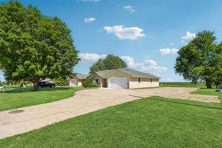 1111 Oak Street, Guthrie Center, IA 50115