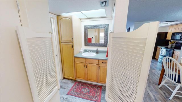 22375 EDGEWATER DRIVE 137, Punta Gorda, FL 33980