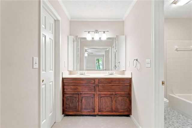 2167 Heritage Trace Lane, Marietta, GA 30062