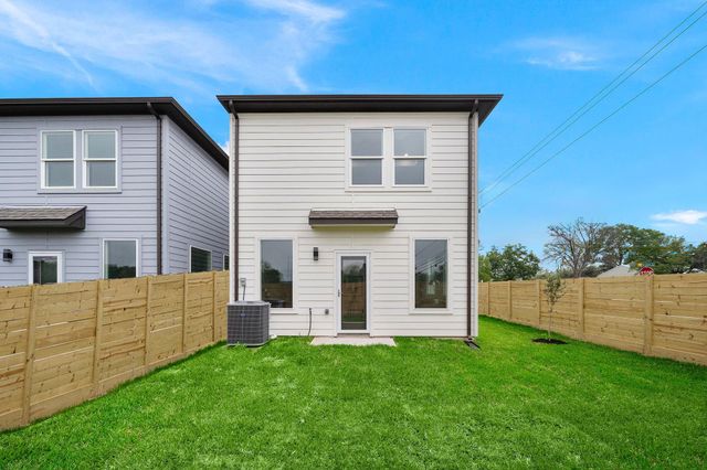 8672 Easthaven Boulevard, Houston, TX 77075