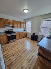 10 Alton Court 2, Brookline, MA 02446