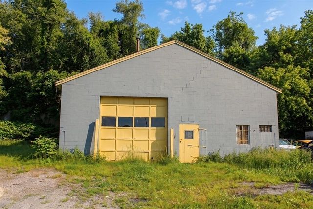 456 Franklin St, Worcester, MA 01604
