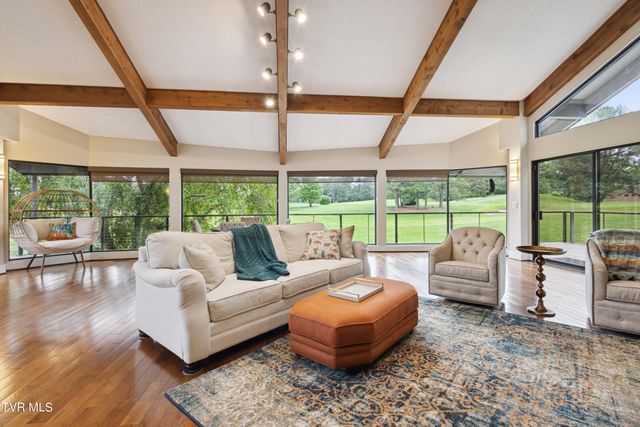 72 Fairway Drive, Bristol, TN 37620