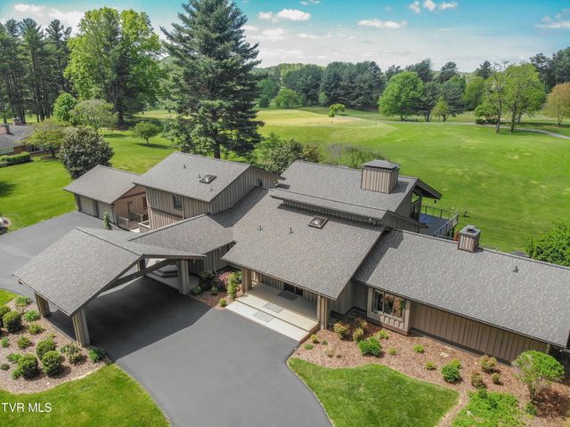 72 Fairway Drive, Bristol, TN 37620
