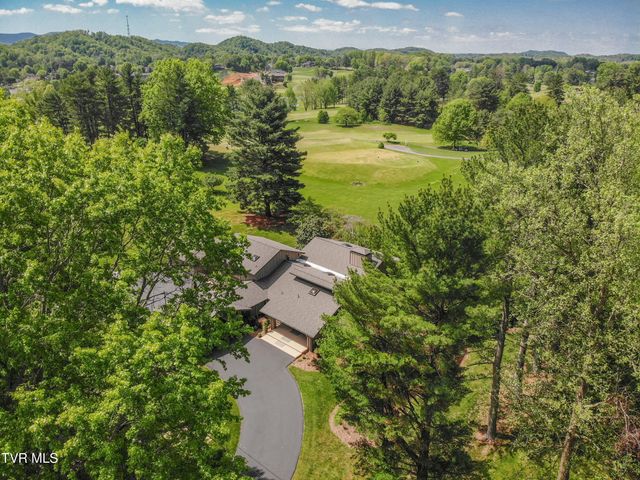 72 Fairway Drive, Bristol, TN 37620