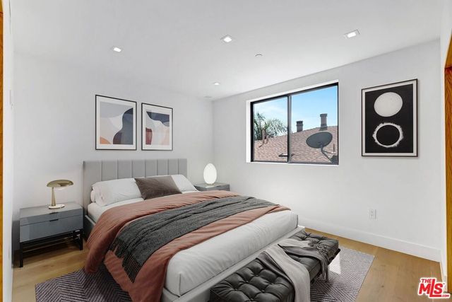 4329 Radford Avenue 2, Studio City, CA 91604