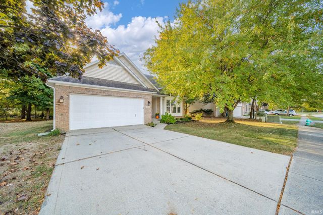7689 Willow Ridge, Fishers, IN 46038