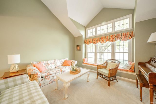 7689 Willow Ridge, Fishers, IN 46038