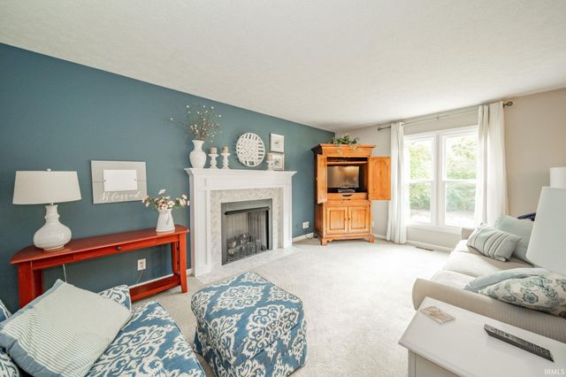 7689 Willow Ridge, Fishers, IN 46038