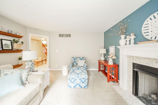 7689 Willow Ridge, Fishers, IN 46038