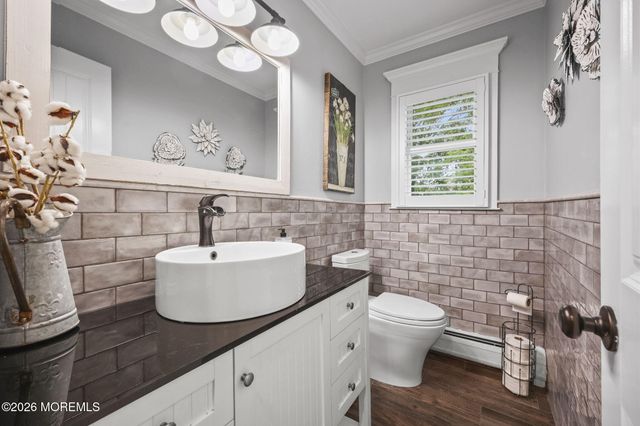 4 Friar Lane, Manalapan, NJ 07726
