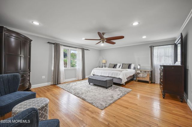 4 Friar Lane, Manalapan, NJ 07726