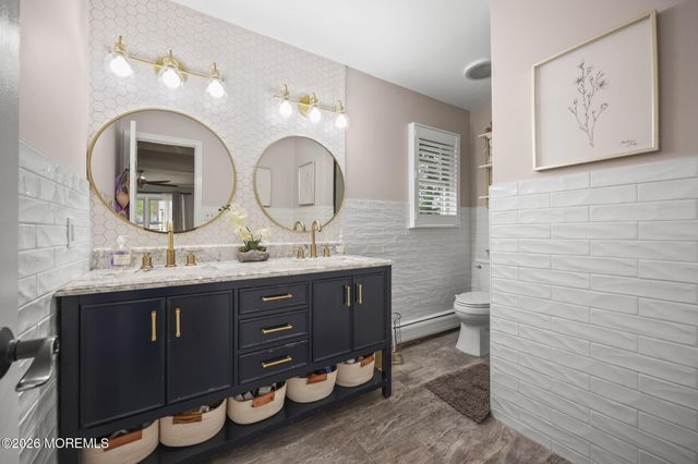 4 Friar Lane, Manalapan, NJ 07726