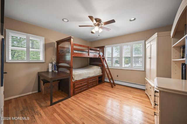 4 Friar Lane, Manalapan, NJ 07726