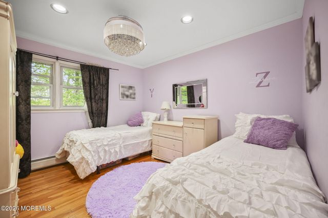 4 Friar Lane, Manalapan, NJ 07726