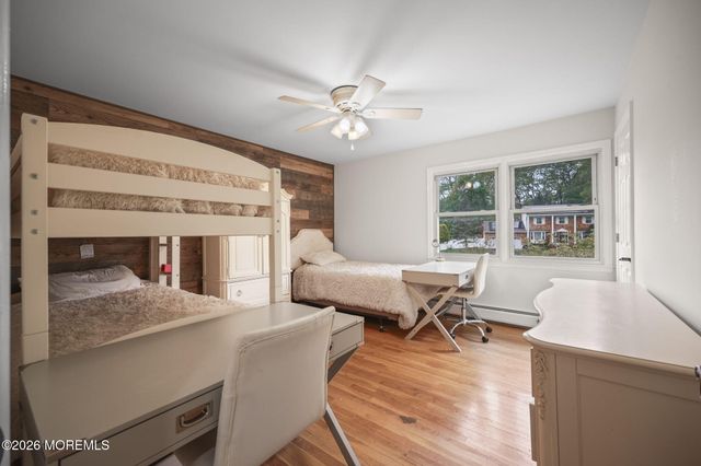 4 Friar Lane, Manalapan, NJ 07726