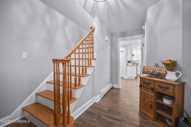 4 Friar Lane, Manalapan, NJ 07726