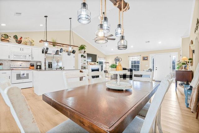 4382 Watermill Rd., Mullins, SC 29574