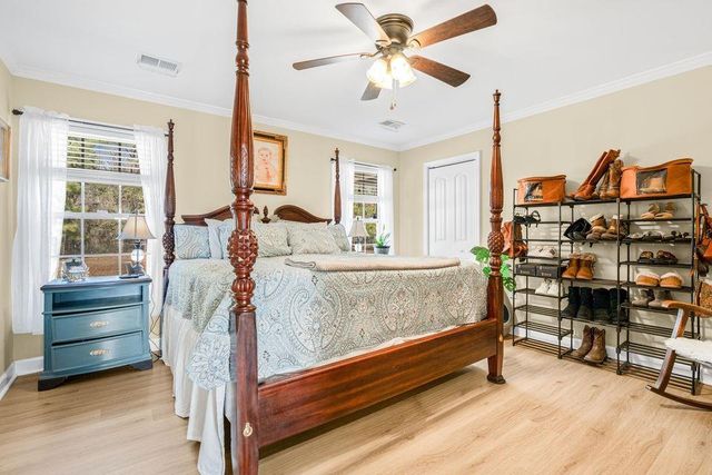 4382 Watermill Rd., Mullins, SC 29574