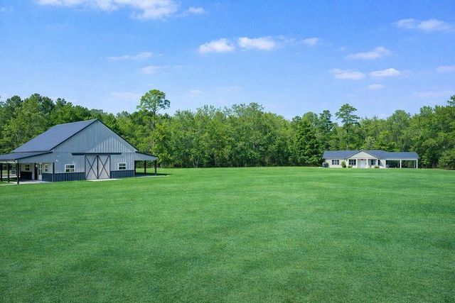 4382 Watermill Rd., Mullins, SC 29574