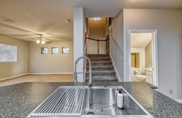 21615 Dion, San Antonio, TX 78258