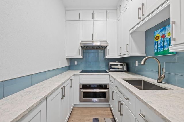 21337 ROCK RIDGE Drive, Boca Raton, FL 33428