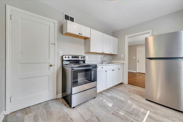 66 Forest Hill AVE, Roanoke, VA 24012