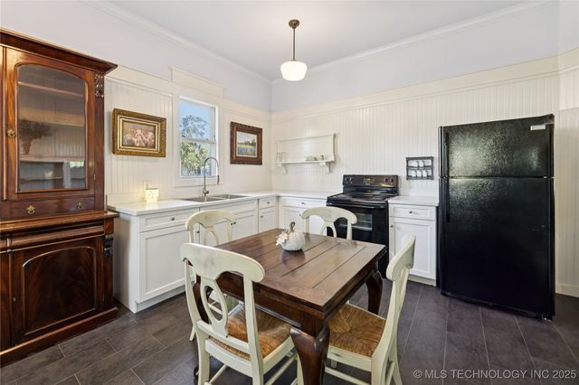 923 N Seminole Avenue, Claremore, OK 74017