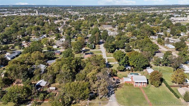 923 N Seminole Avenue, Claremore, OK 74017