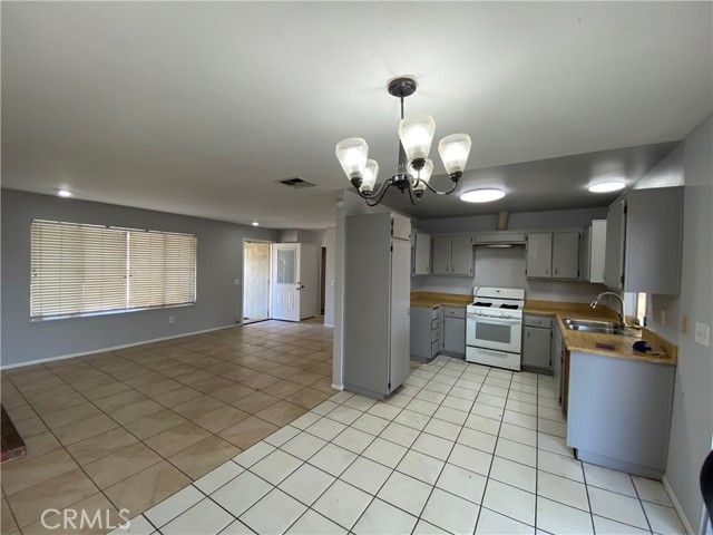 12254 Riparian Way, Moreno Valley, CA 92557