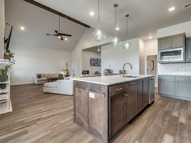 1300 Maverick Pass, Piedmont, OK 73078