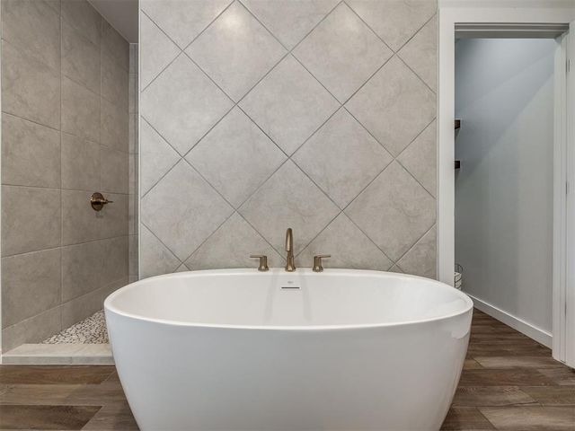 1300 Maverick Pass, Piedmont, OK 73078