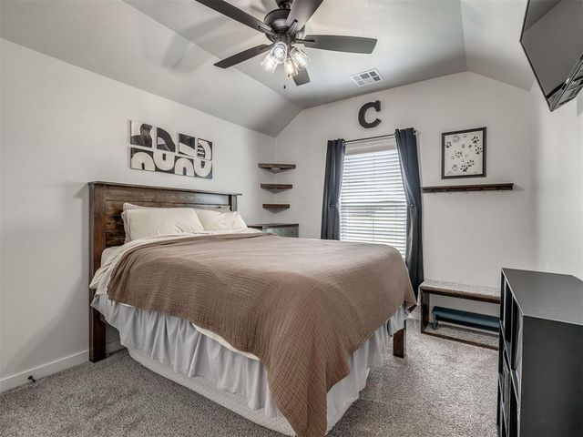 1300 Maverick Pass, Piedmont, OK 73078